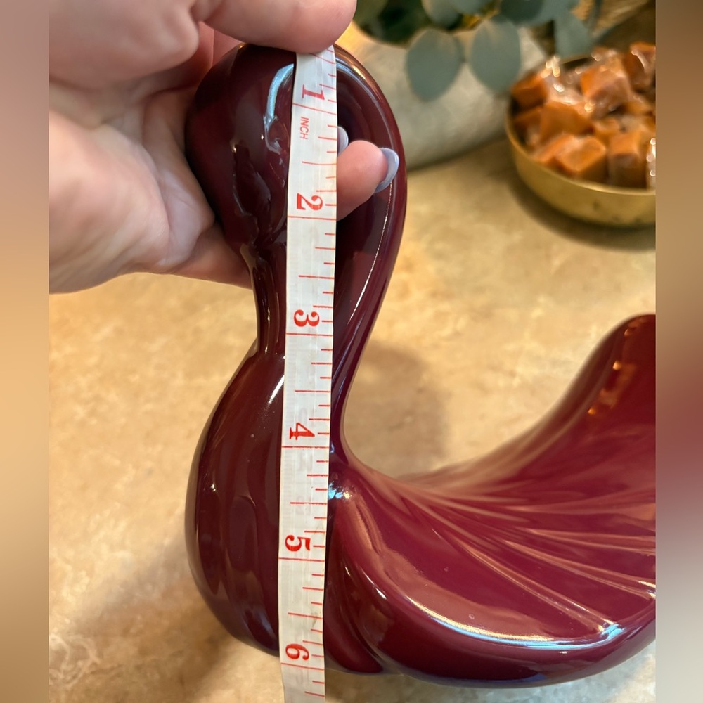 Vintage 1981 Maroon Swan Andre Richards Bathroom Décor Hand Towel Holder Ceramic - Picture 8 of 8